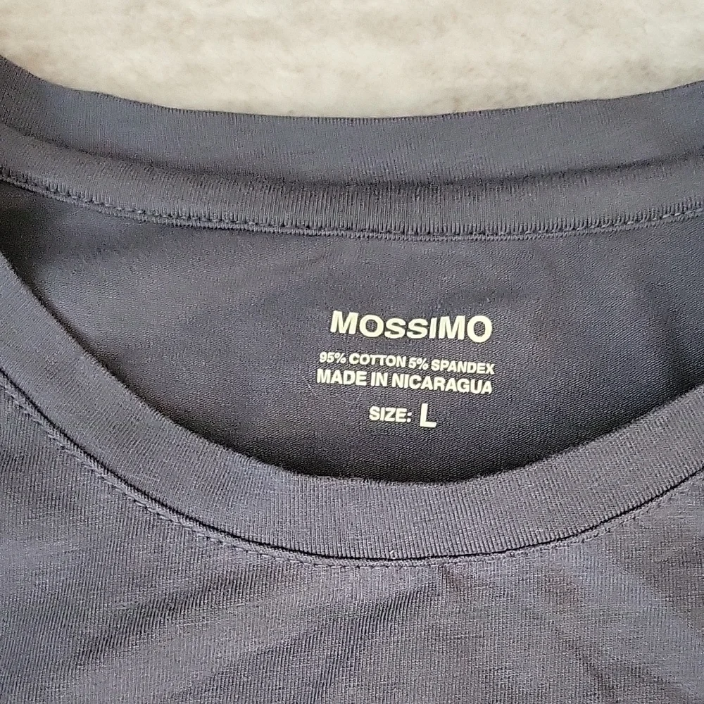 Mossimo Supply Co. Charcoal Short Sleeve Tee - Picture 2 of 3